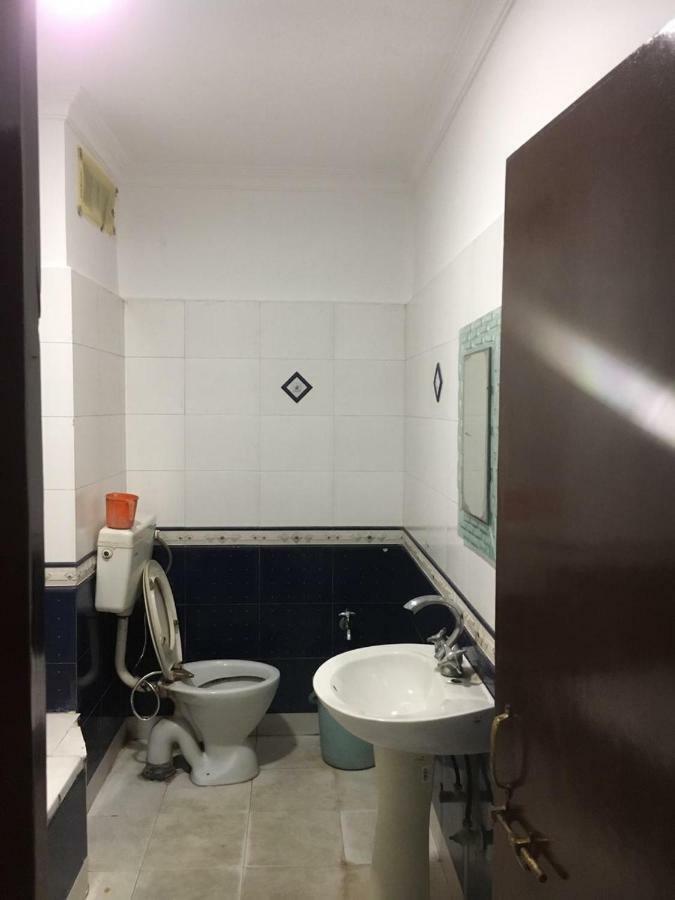 Hotel Poonam Rāipur Extérieur photo